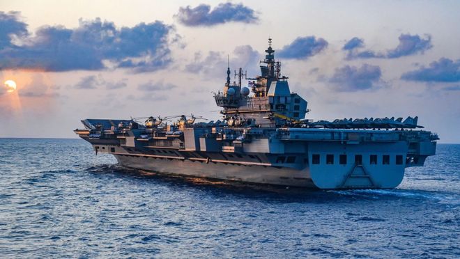 帝王会所 入口 入口强化品牌高端形象