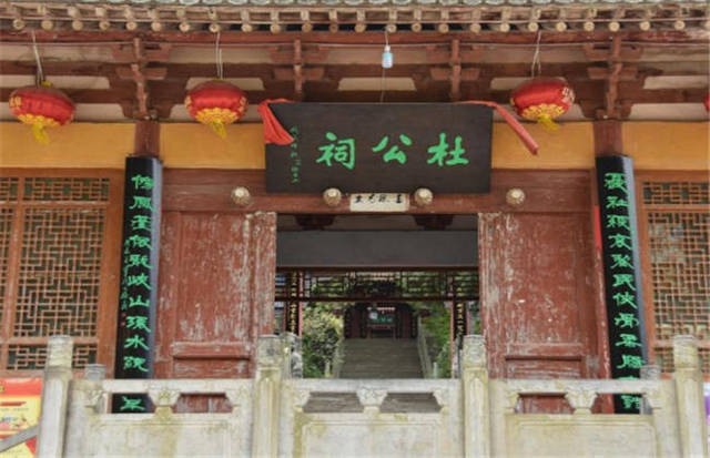 男同 免费 男同免费提供基础免费功能