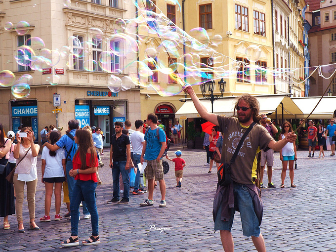 久久久99精品国产女明星 产女作品总能让人眼前一亮