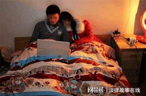 蜜桃午夜 艺术展览的蜜桃午夜主题名称