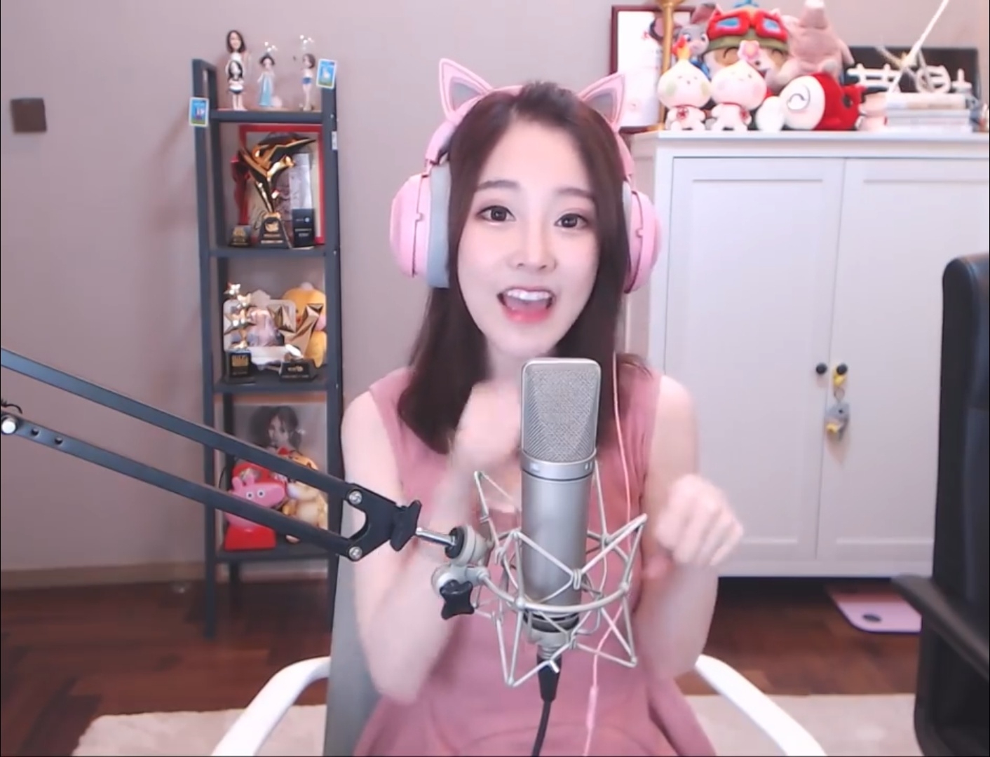 小蓝破解版安装包 注：本文仅作技术分析