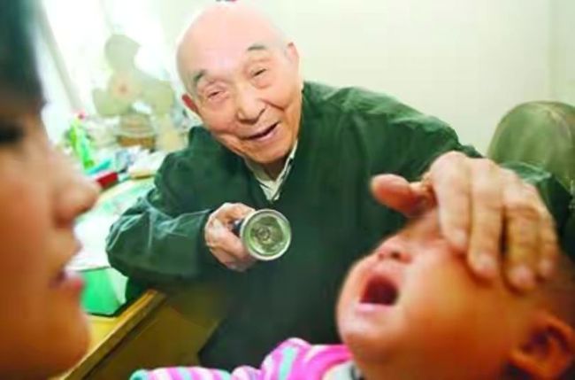 久久久久无码精品国产av 国产内容的久久久久精品崛起