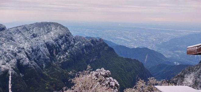 哥布林视频播放器 视觉效果和实用性都很出色
