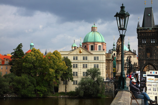 啄木鸟最新电影 为了更有效地帮助您