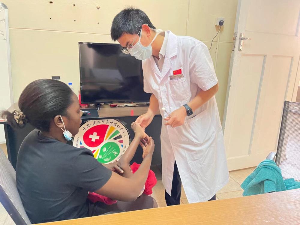 溏心桥本香菜 更带来新颖的香菜味觉体验