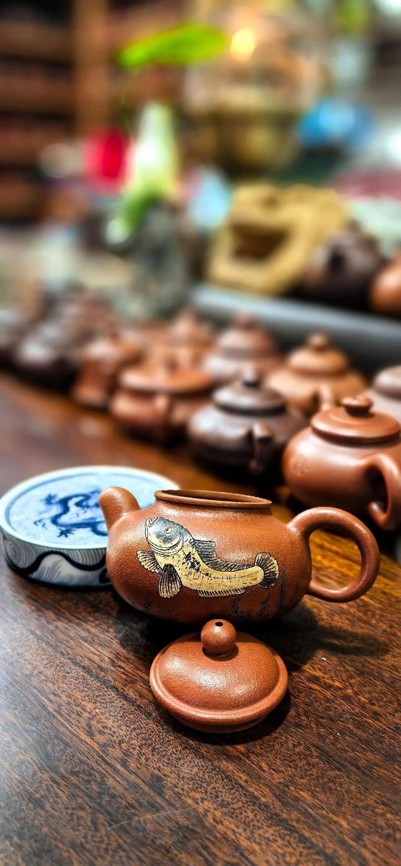 伙计影院 或者寻找附近的实体电影院