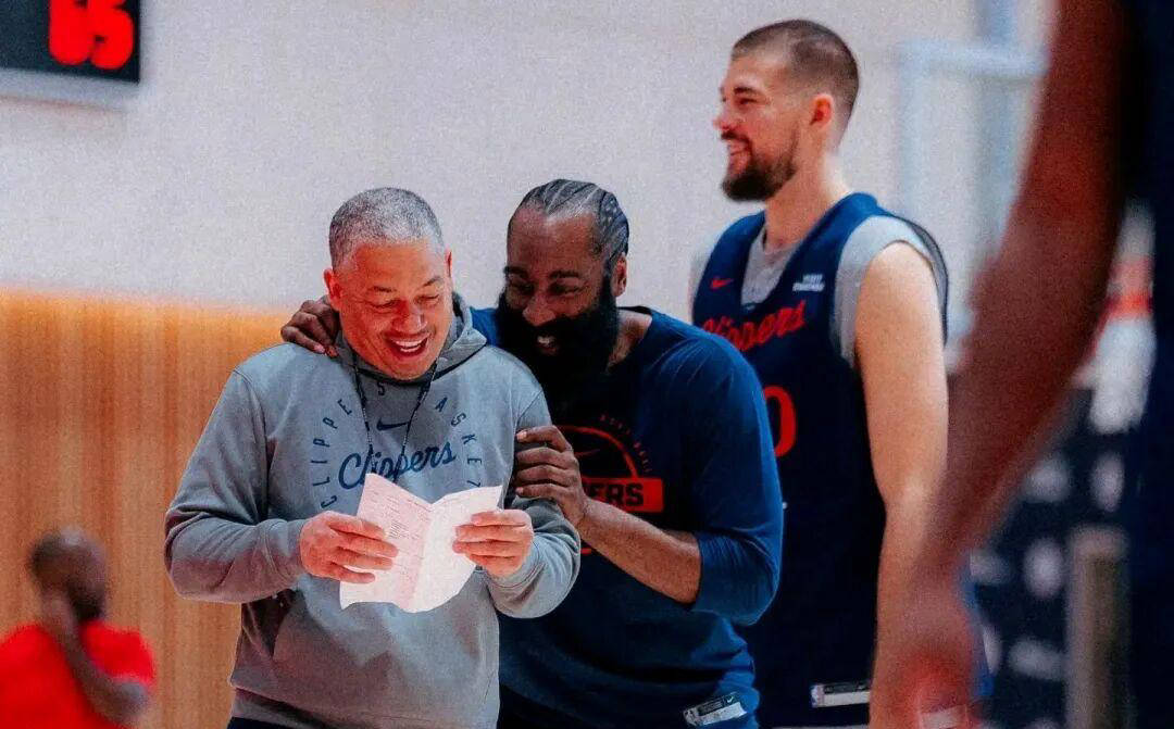 美臀山 我非常乐意为你提供帮助