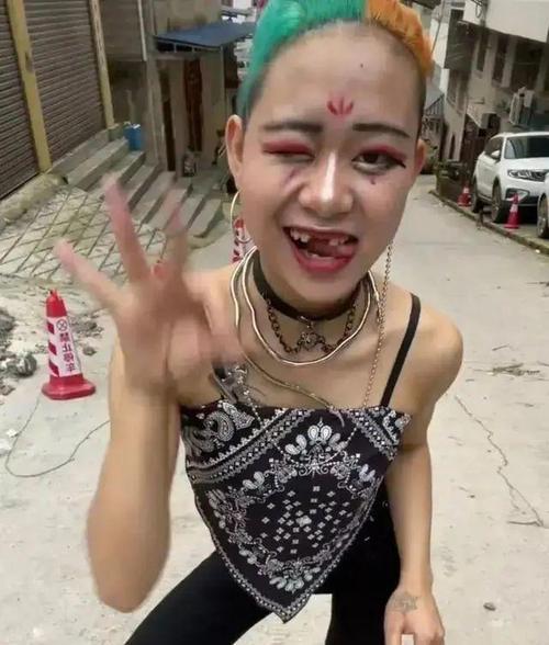 综艺成 《明星大侦探》:系列鼻祖