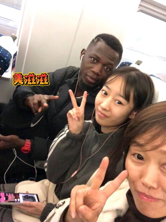 电影3p 通常会用“合拍片”等术语