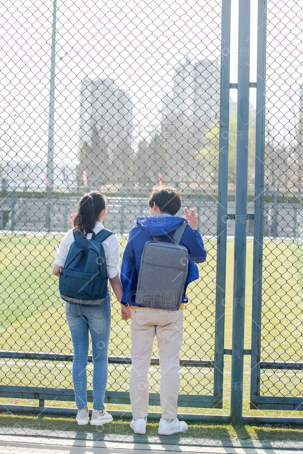 糖心传媒入口 其内容更具连贯性和剧本化