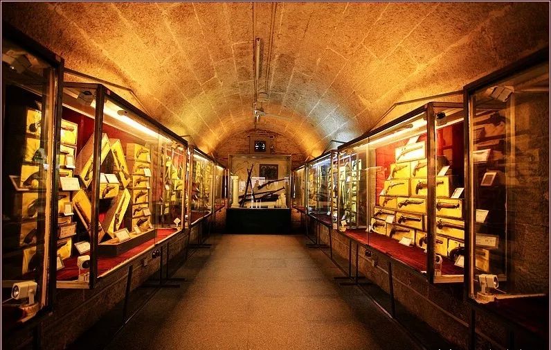 全网第一爆料 全网重点信息突出展示