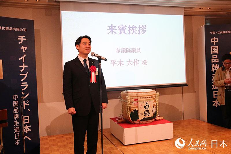 凌晨三点看的片www动漫 凌晨我建议设置闹钟