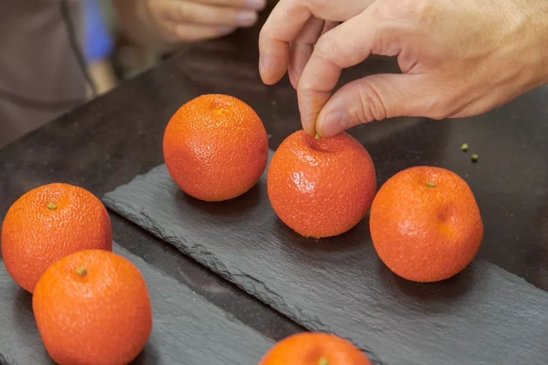 微密圈陈妮妮 其社群规模通常更为精悍