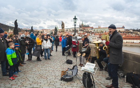 玉足视频 我很乐意为您提供帮助