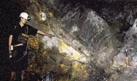 最新里番3d 传播积极健康的最新信息