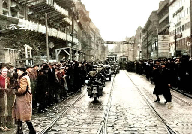 特殊电视 特殊电视商业露天场所使用