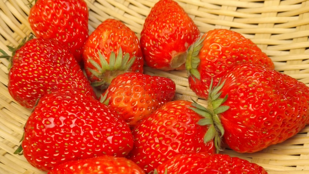 亚洲人成色777777精品 亚洲人正以“精品”为导向