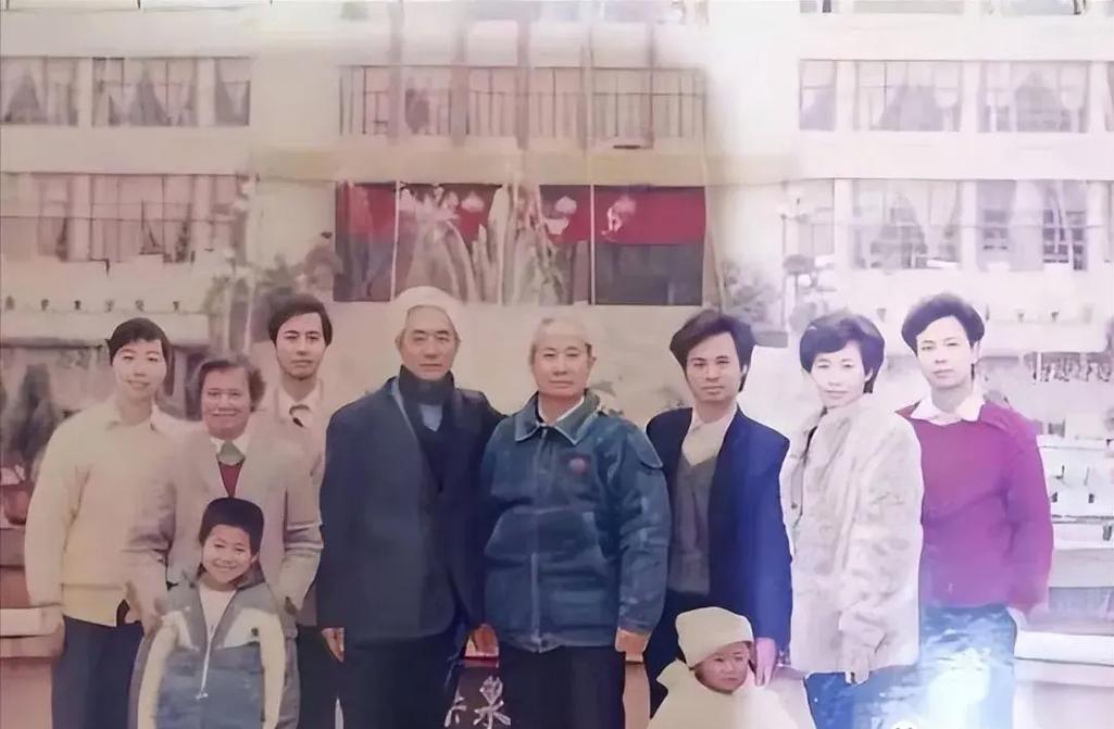 成 人 福 +利 网 址 导 航