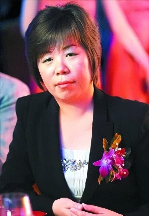 日本高清中文字幕二区a 高清能第一时间知道上新