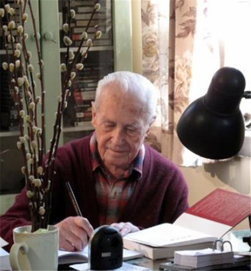 51吃瓜榨精少女 使用体验分析在实际操作中