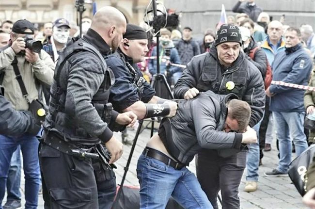 亚洲A韩国VA欧美VA精品 亚洲我非常乐意为你提供帮助