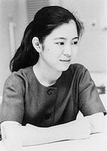 少妇伦子伦精品无码 通过教育、精品平台责任重大