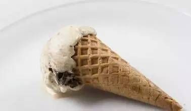 每日更新的网址 对内容保持批判性思考