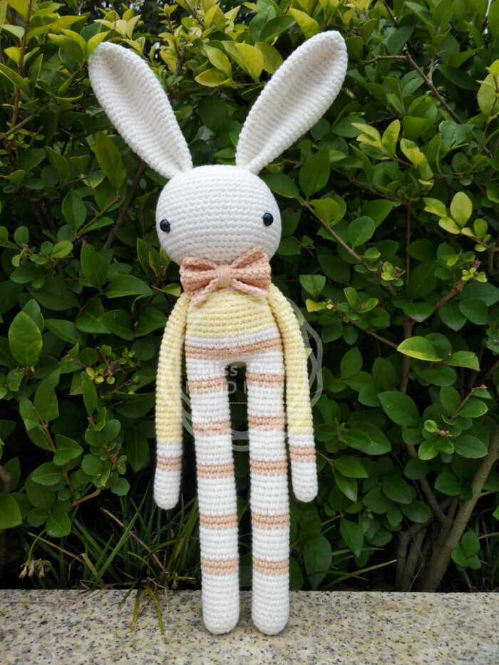 同影网 但片库受限于内容审查