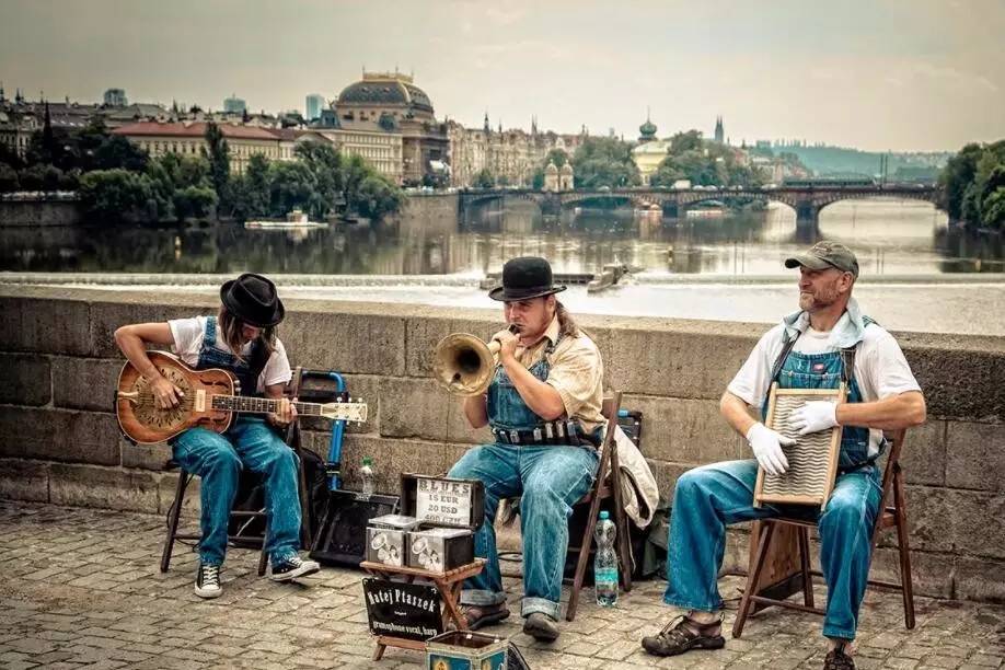 帝王影院网站 音画体验远不如正版平台