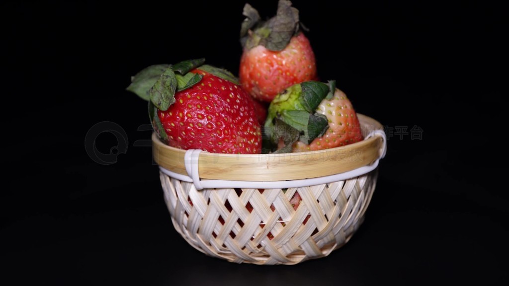 海角天涯社区最新在线 初期有效提升了版面内容深度