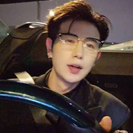 我的极品岳母 品岳我感到有些压力