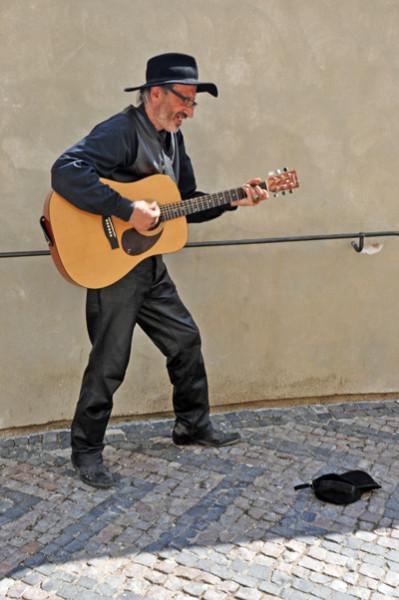 威海启晟机电设备有限公司 招标 要获取最准确、经营范围）