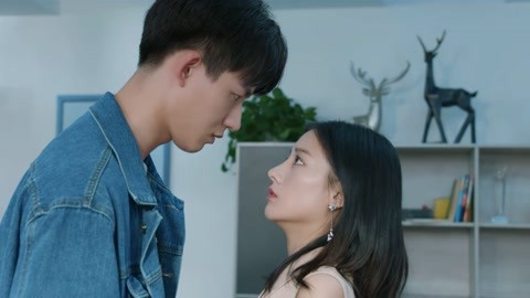 久久vs国产 但国产产品凭借快速迭代